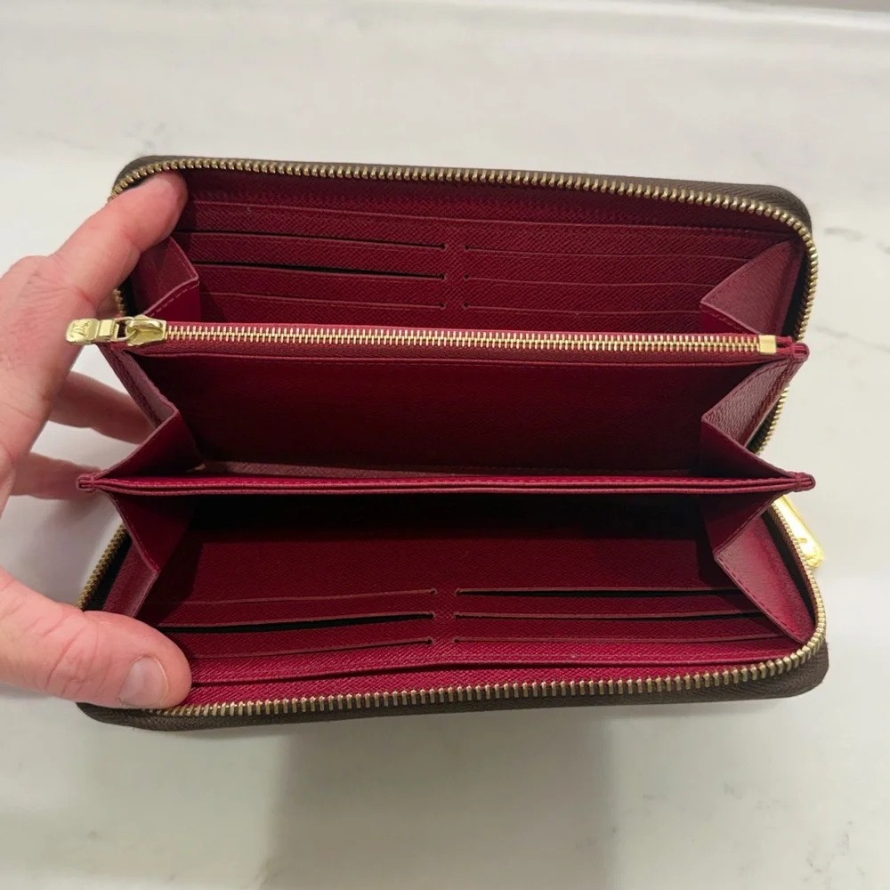 Louis Vuitton Monogram Zippy Wallet Red Interior Authentic